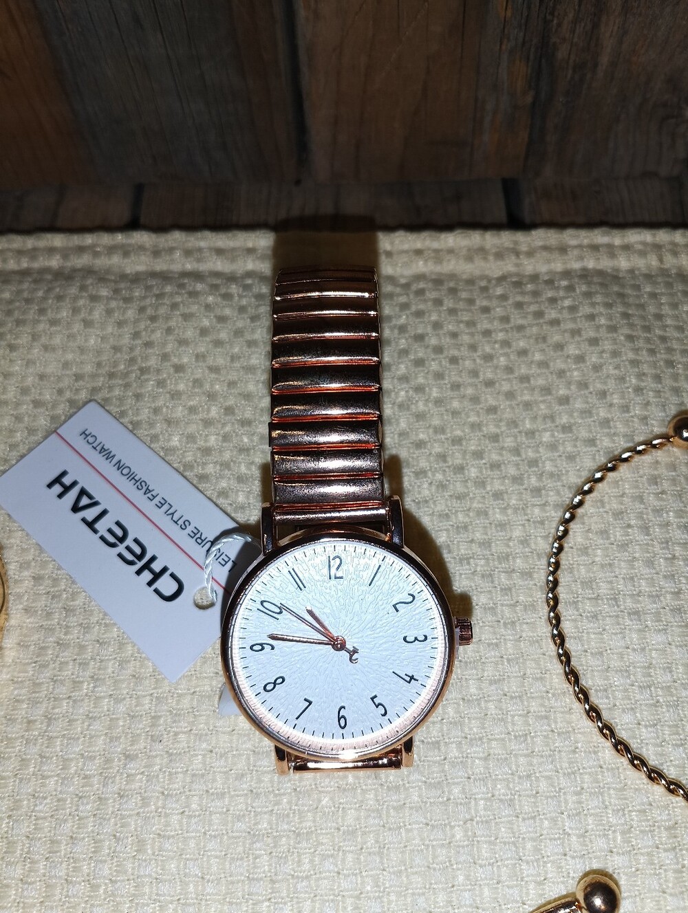 Beautiful Watch Set - Picture 5 of 8